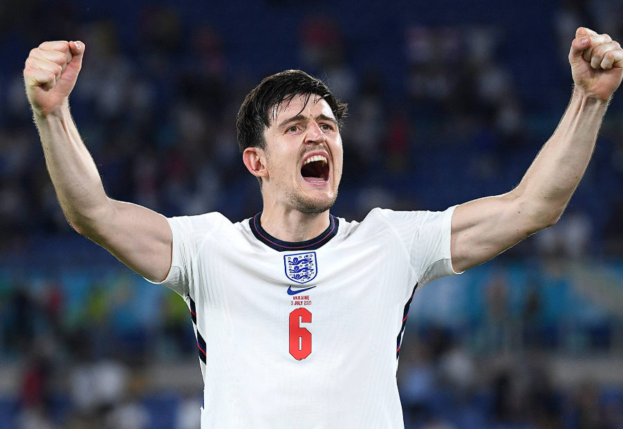 曼聯(lián)后防告急：傷病紅牌交織下的切爾西之戰(zhàn)困局